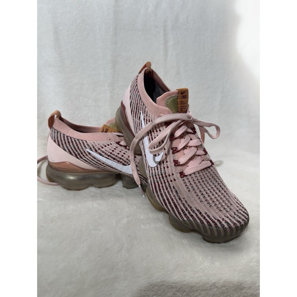 Nike Air VaporMax Flyknit 3 Women's Shoes Sunset Tint, Size 9, AJ6910-602